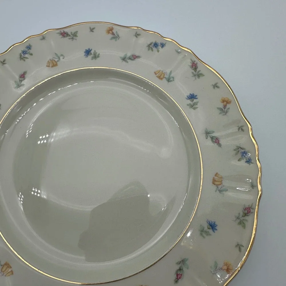 Syracuse China Suzanne Federal Shape Salad Plates Gold Rim Set of 4
